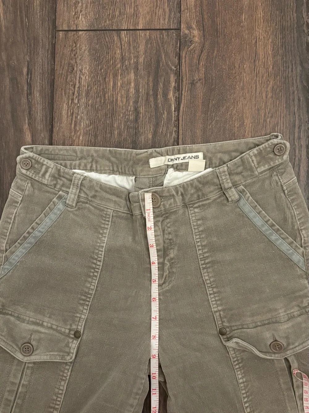 DKNY green khaki corduroy cargo pants - Picture 4 of 6